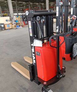 XE NÂNG BÁN TỰ ĐỘNG 1,5 TẤN CAO 1,6M HÃNG JIALIFT MODEL SPN1516